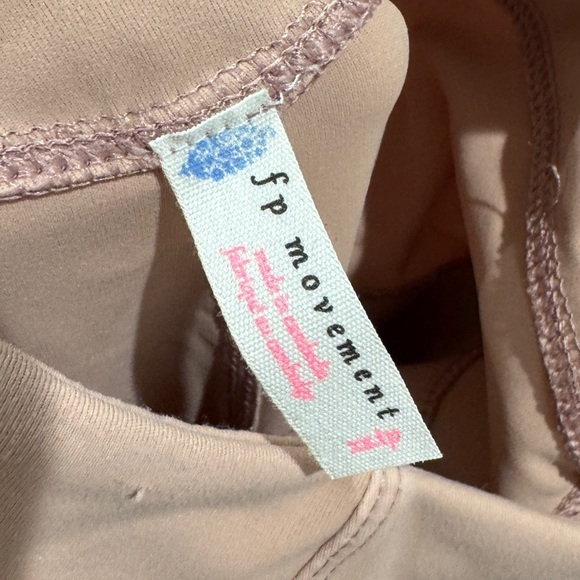 Free People Movement On Cloud Nine Nude Cream Yoga Athletic Leggings Size XS - Picture 12 of 16